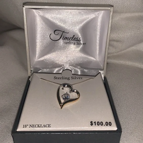 NWT Sterling Silver Heart Necklace - Picture 2 of 5